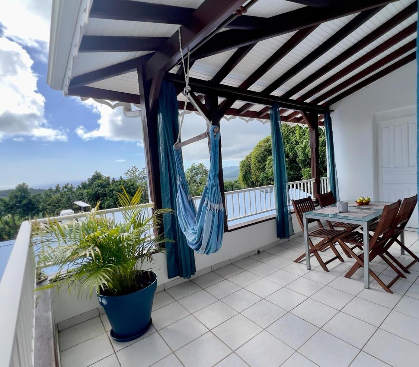 Villa Iguana, Duplex Paisible, Vue Magnifique Mer Et Rocher Du Diamant, Piscine Sainte-Luce Exterior photo